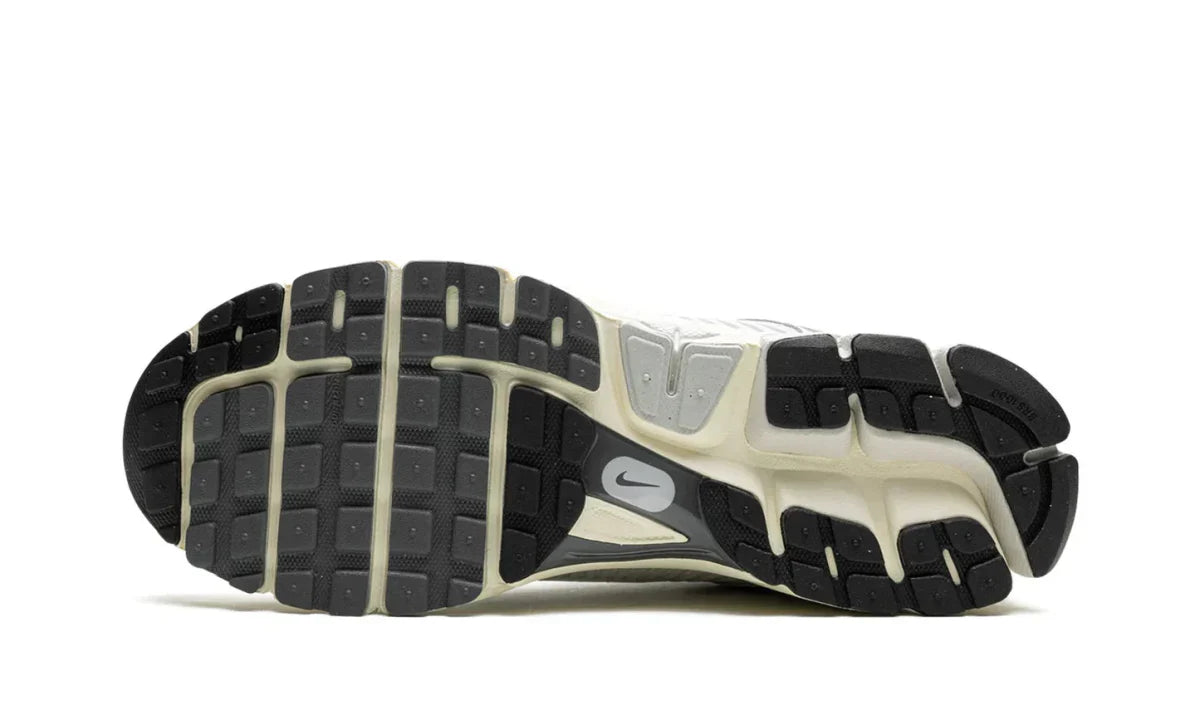 Nike Zoom Vomero 5 Platinum Tint - Ventes Privées