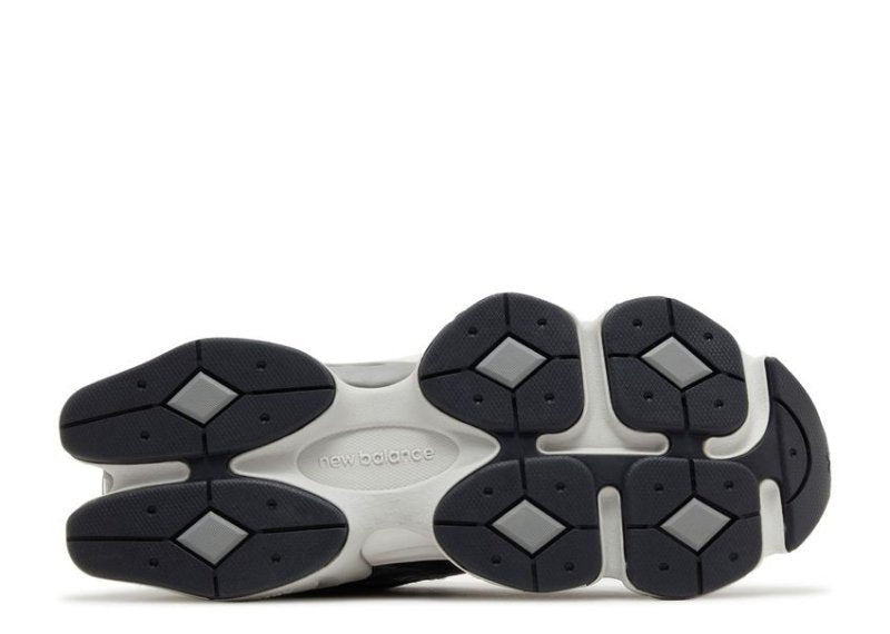 9060 Phantom Castlerock