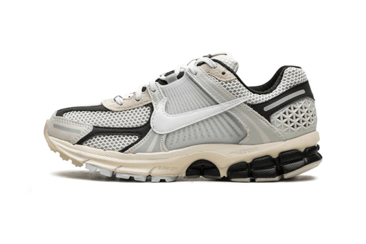 Nike Zoom Vomero 5 Supersonic Light Bone Black - Ventes Privées