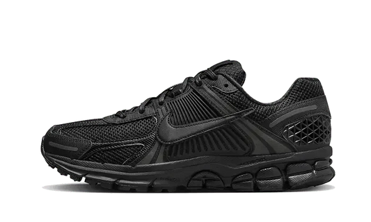 Nike Vomero 5 Triple Black - Ventes Privées