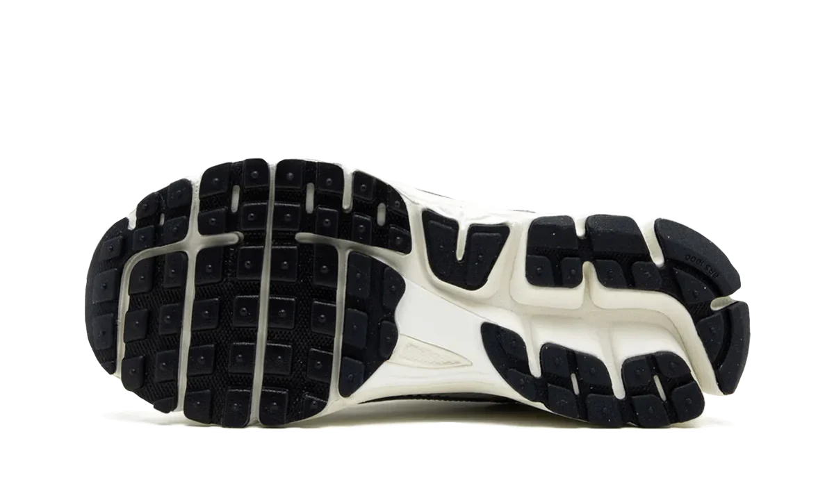 Nike Zoom Vomero 5 Photon Dust - Ventes Privées