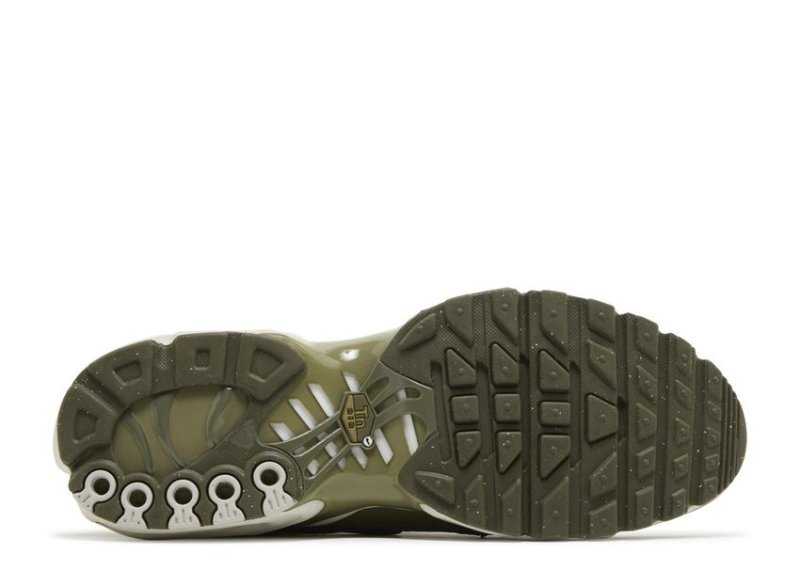 Nike Air Max Plus Light Bone Neutral Olive - Les Ventes Privées